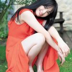 劇団４ドル５０セント・立野沙紀、鮮烈な赤ワンピースが届ける純白素肌「夢中になるくらいのルックス・スタイルの美しさ」