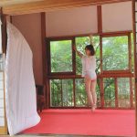 橘ひと美、胸元のホクロがセクシーなビキニオフショット「綺麗過ぎ」「可愛すぎます最高」