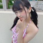 FES☆TIVE・八木ひなた、ハタチ目前の黒髪ツインテールのビキニ姿に反響！