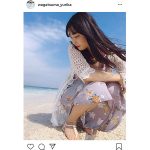 我妻ゆりか、沖縄の海で魅せた美麗な横顔ショットに「視線を奪われてます」