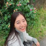 新木優子、屋外で楽しむ笑顔の私服コーデ紹介！「その笑顔たまらん」「心臓飛び跳ねた」