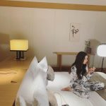 新木優子、艶っぽいルームウェア姿に歓喜の声！「美しすぎます」