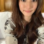 新木優子、艶っぽいルームウェア姿に歓喜の声！「美しすぎます」