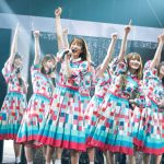 日向坂46、「DASADA」とコラボしたスペシャルイベントで5万人を魅了