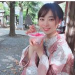 石川恋、夕陽と海バックにした笑顔＆横顔写真にファン歓喜「めっちゃ癒されたわ」