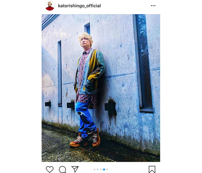 香取慎吾、私服で“映え”な写真に夢中でアクシデント！「雨に濡れ過ぎてて笑った」