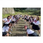 ラストアイドル 栗田麻央、最新MVで見せた現役セーラー服が話題！「その笑顔癒される」