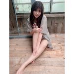 前田亜美、スレンダーな美脚ショットに視線釘付け！「綺麗な御御足」「羨ましい」