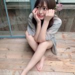 前田亜美、スレンダーな美脚ショットに視線釘付け！「綺麗な御御足」「羨ましい」