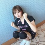 HKT48 森保まどか、“絶対的エース”なバレー部員姿に「スタイル最強過ぎ」「アタック受け止めて見せます！」と歓喜の声