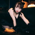 大嶋みく、猫耳と網タイツのギャップがたまらないコスプレ披露！「好き過ぎる」「見惚れる」