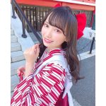 ≠ME（ノイミー）鈴木瞳美、大正ロマンを感じるエプロン袴姿を披露！「レトロな感じも最高に可愛い」