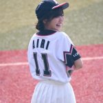 鈴木愛理、満面の笑顔で挑んだ人生2回目の始球式！ワンバン投球に「去年の100倍悔しい！」