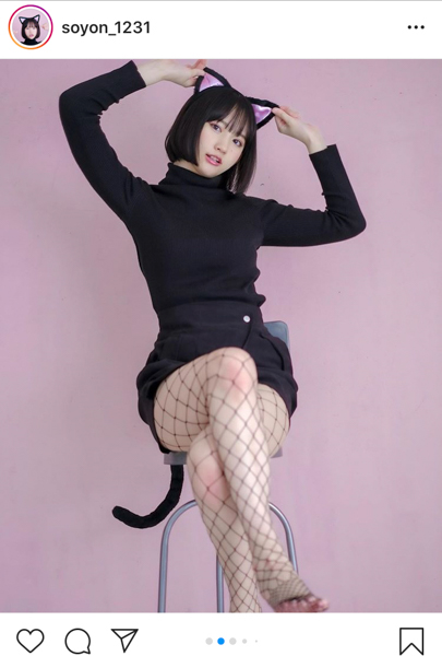そよん、魅惑的な網タイツの黒猫コスプレ！「ため息が出るほど可愛い」
