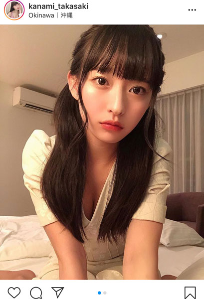 高崎かなみ、パジャマ姿で見つめる瞳に夢中！「なんて言ってると思う？」