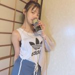 上坂すみれ、ほろ酔いルームウェアのオフショット公開！「色っぽいです」「可愛さエグい」