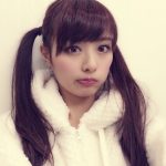 内田理央、デビュー10周年記念の写真展をオンライン開催！