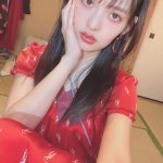 上坂すみれ、ほろ酔いルームウェアのオフショット公開！「色っぽいです」「可愛さエグい」