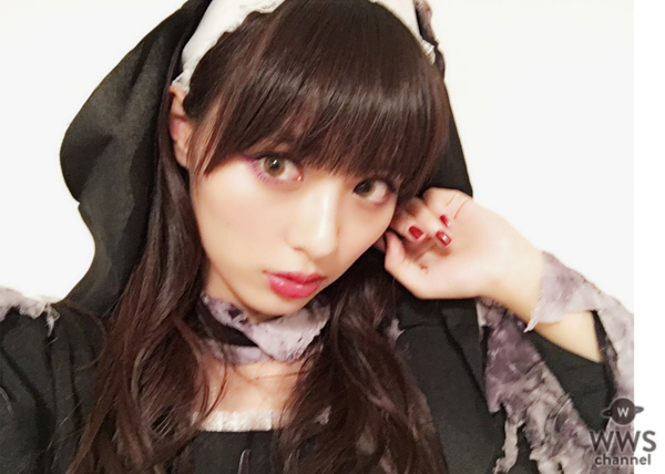 内田理央、デビュー10周年記念の写真展をオンライン開催！
