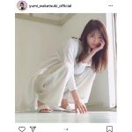 若月佑美のホワイトコーデに際立つ美肌！「美しさが止まらない」