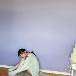 ニジマス 吉井美優、美スタイルを披露した表紙＆巻頭グラビアのオフショットを早くも公開！ファンから「待ちきれない」の声も