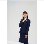 芳根京子、ゆかりの北海道『ほくでん』新CMで弾ける笑顔のスーツ姿を披露！「元気はつらつな感じがいい」