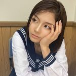 NGT48 清司麗菜、優等生＆目力強いセーラー服ショットを公開！「インパクトと可愛いさがある」