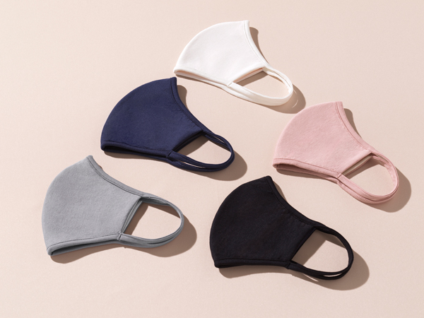 GUからもマスク発売!!「高機能フィルター入りマスク」