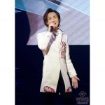 山内惠介、念願の日本武道館でデビュー20周年記念リサイタル全26曲熱唱！