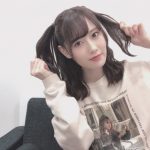 NGT48 西潟茉莉奈、「いいツインテール日」にハーフツインのアレンジ自撮り披露！「最強ツインテールですね」