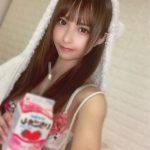 花咲れあ、透け感セーラー服＆赤ビキニの“えちかわ”なギャップに歓喜！
