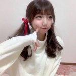 かみやど 萩田ここ、赤リボン付きのツインテールで“シェアハピ”！「ポッキーのCM出て欲しい」