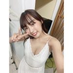 黒木ひかり、カネゴンと共演の歴史的2ショット！「なんとレアな」「ジャミラとも共演してほしい」などの声も