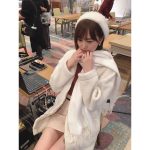 HKT48 森保まどか、チラ見え美脚＆全身白コーデで冬を先取り！「もこもこの女の子最強！」