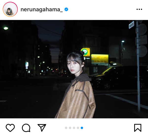 長濱ねる、デート気分を味わえるお散歩ショットに「可愛い」と大反響！