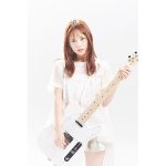 大原櫻子、エレキをかき鳴らす新曲「透ケルトン」MV解禁！