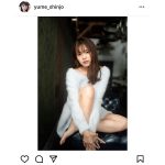 白石麻衣、卒業ライブで登場した「白石人形」との2ショット披露！「私も欲しい」の声も