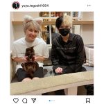 手越祐也、猫耳カチューシャでヒカルと2ショット！「てごにゃんが可愛すぎ」「カップルに見えます」