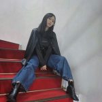 山口真帆、自身デザインの“サメT”コーデを披露！「大人っぽい」「カッコいい」