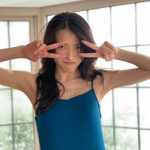 矢島舞美、美麗な背中の笑顔ショットに釘付け！「秒で癒された」