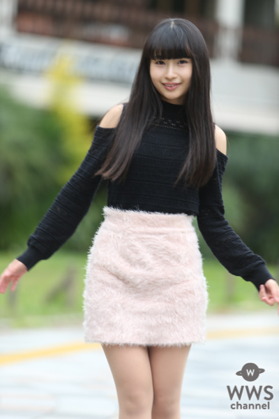 【写真特集】望月琉叶(民族ハッピー組)がクールな肩出しファッションで登場!