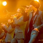 川上洋平[Alexandros]、2020年最大の事件はスカパラとのコラボ、『ALMIGHTY～仮面の約束 feat.川上洋平』をフルバージョンでセッション