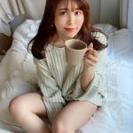 桃衣香帆、ルームウェア姿のチラ見え美脚に反響！「太ももが眩しい」