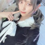 桃月なしこ、“ヨドンナ”を彷彿とさせる青サンタ衣装を公開！