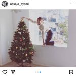 中条あやみ、「お家デート」がテーマの笑顔オフショットを披露！