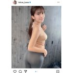 徳江かな、美バストに張り付いたマイクロビキニ姿に“ドキッ”！