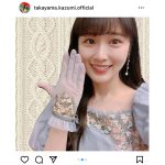 乃木坂46 高山一実、レコード大賞で披露したドレス衣装を公開「リアルお姫様でした」