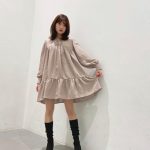 AKB48 谷口めぐ、黒ブーツで魅せる美脚ショットに釘付け！「おめぐスタイル良い」