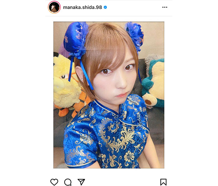 志田愛佳、青いチャイナドレス姿で見つめる至近距離ショット！