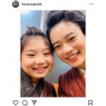 杉咲花、「おちょやん」で自身の子供時代を演じた毎田暖乃と笑顔の2ショット披露！